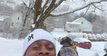 Young Dee Ft Lamar - Mambo Mengi