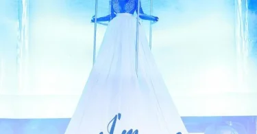 Lydia Jazmine - Am Amazed