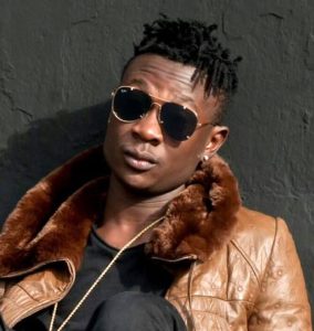 Fik Fameica - Caro