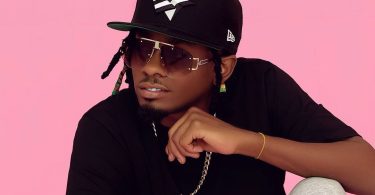 Young Dee - Sitaki Mchizi (Remix) Ft Nitty Kutchie X KreGalz