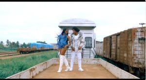 VIDEO Phina - Tititi