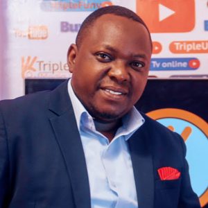 Christopher Mwahangila - Simama Nami