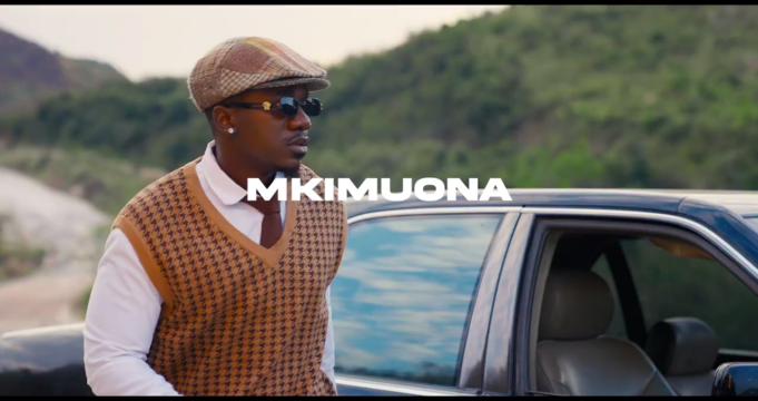 VIDEO Loui V - Mkimuona Ft Chino Kidd