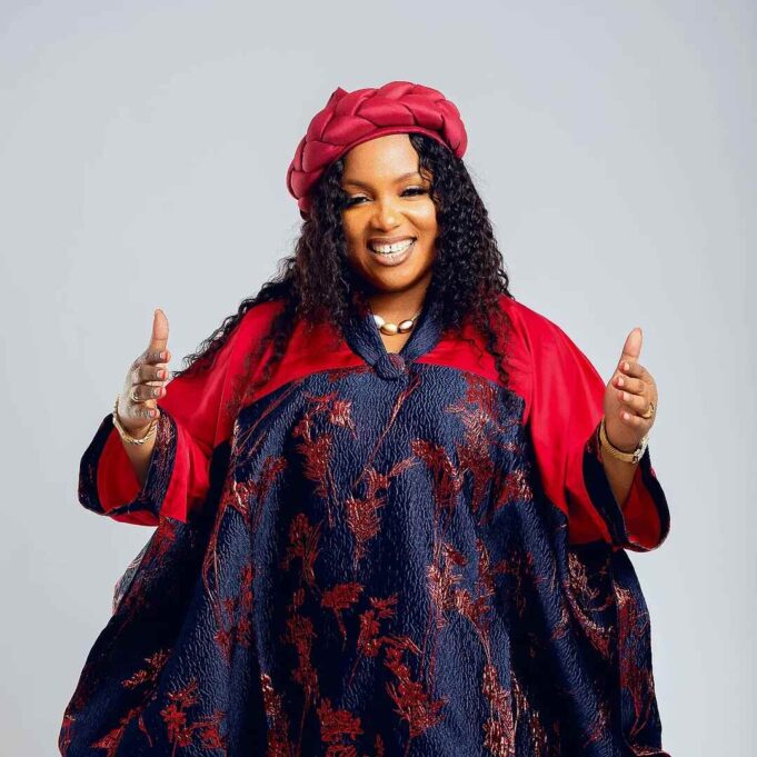 Christina Shusho Ft Jose Nzita - Senjela