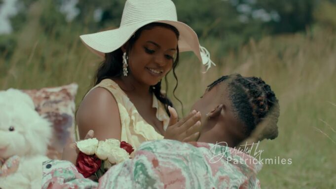 Sqoop Larma - Bwoolivawo