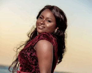 Mercy Masika - Ameniweka Huru