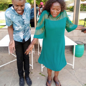 Rose Muhando Ft Victor Muthenya - Hatua