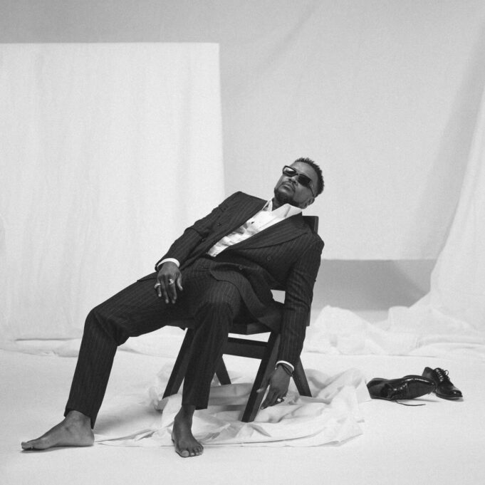 Nyashinski - P.I.C. (Partner In Crime) Nyashinski - P.I.C. (Partner In Crime)