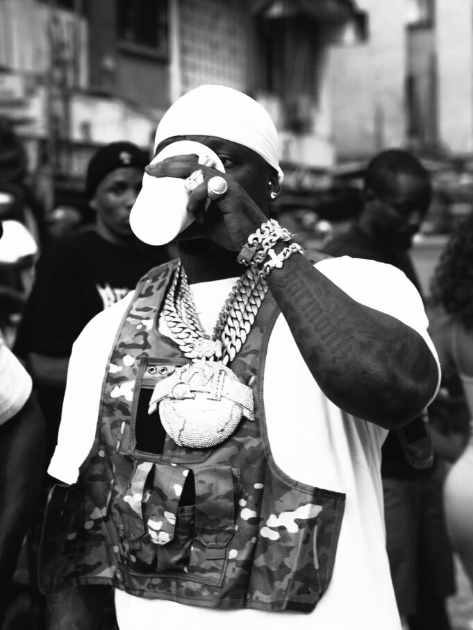 Harmonize – Friends Zone Harmonize – Friends Zone