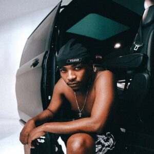 EeQue - Viano ft. Criimora b.k.z, Beekay Monalayzzar, Swizxle, Senzo02 & Essa Kay