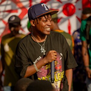 Mzee Wa Bwax Ft Malume - Anajua