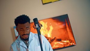 Yuzzo Mwamba - Love is Crazy